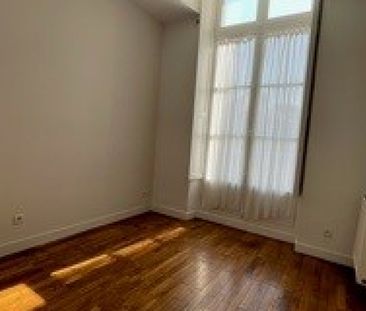 Louer appartement 5 pièces de 177 m² - Photo 4