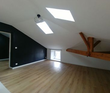 Location Maison 5 pièces 125m² - Photo 2