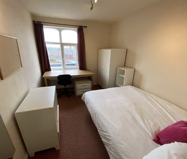 High Road, Beeston, NG9 2LN - Photo 6