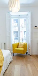 Calle de los Caños del Peral, Madrid, Community of Madrid 28013 - Foto 4