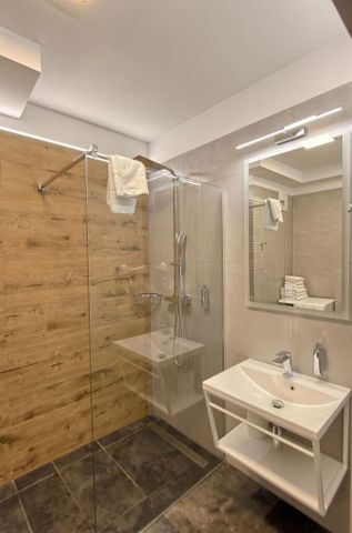 Mieszkanie 2-poziomowe na Starym Mieście - Zdjęcie 5