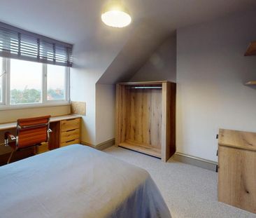 8 bedroom house to rent - Photo 2