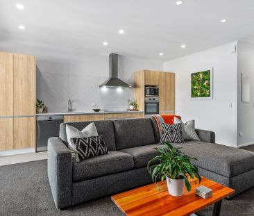 Unit 3, 2 Frances Bryers Road, Hobsonville, Auckland - Photo 2