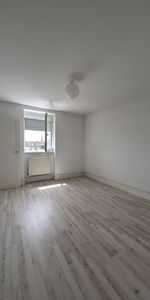 Location Appartement 2 pièces 51m² MULHOUSE 68100 - Photo 3