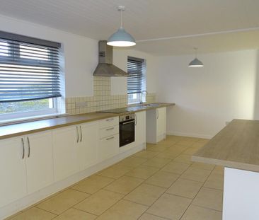 3 bedroom detached house to rent - Photo 6