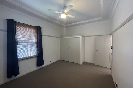 Full of Charm - Photo 5