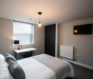 4 bedroom apartment to rent - Photo 6