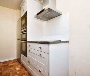 3 bedroom Bungalow To Let Total Size: 1077 SQ FT - Photo 6