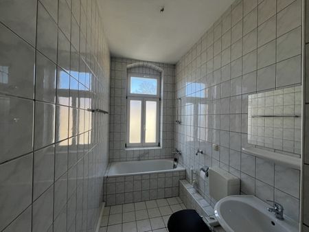 Dresden-Pieschen - Schöne 2-Zimmerwohnung mit offener Küche im Dachgeschoss - Foto 4