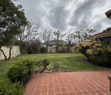 Beauty by the Beach - Photo 6