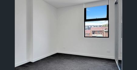 Near New Two Bedroom Unit - Photo 5