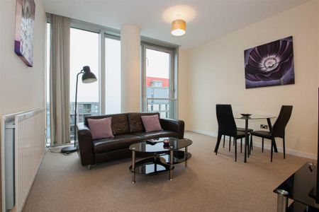 2 bedroom apartment to rent - Photo 2