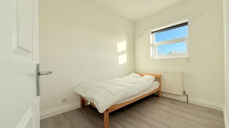 3 bedroom maisonette to rent - Photo 4