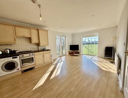 2 Bedroom Apartment To Let - Photo 4