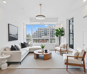 For Lease - 2075 King Road Unit# 250, King, Ontario - Photo 1