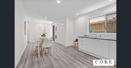 GROUND FLOOR FURNISHED STUDIO WITH BILLS INCLUDED! - Photo 4