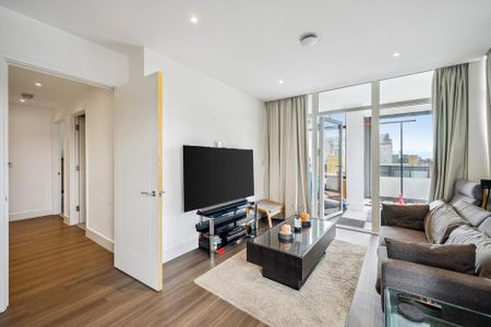 2 bedroom flat to rent - Photo 3