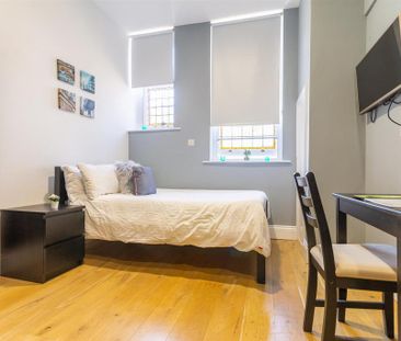 Studio to rent - Photo 3