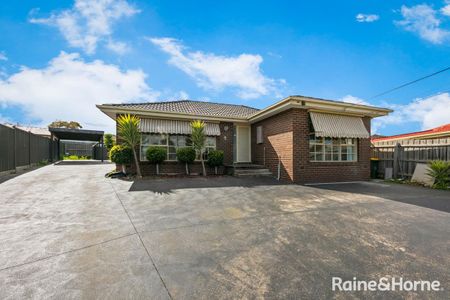 1/14 Glenrosa Court, St Albans, VIC 3021 - Photo 3