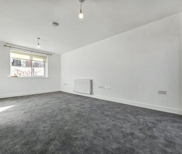 3 bedroom detached house to rent - Photo 2