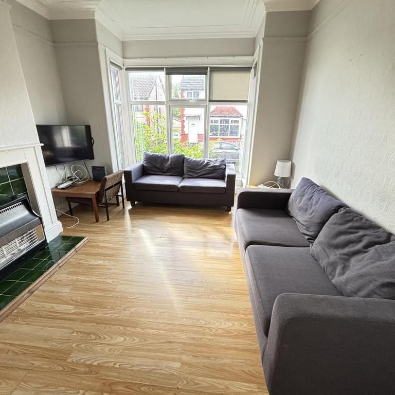 4 bedroom house to rent - Photo 1