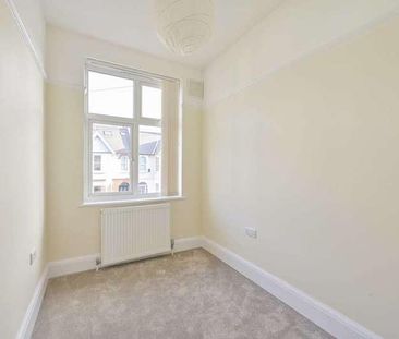 Sandringham Avenue, Wimbledon, SW20 - Photo 3