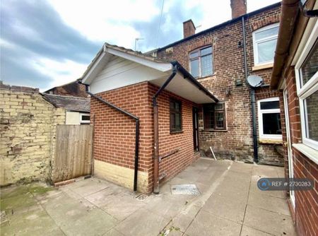 2 bedroom terraced house to rent - Photo 3