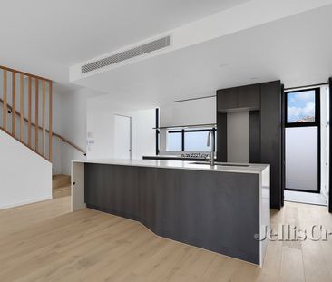 2/18 Becket Avenue, Bentleigh East - Photo 3