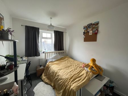 20 Goldswong Terrace, NG3 4HB, NOTTINGHAM - Photo 5