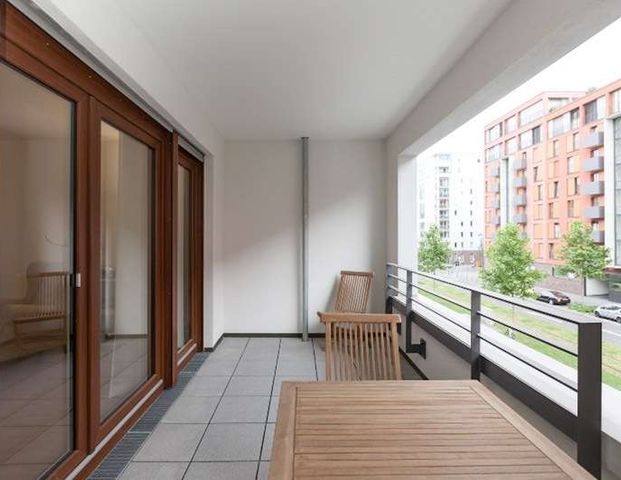 Wohnen am beliebten Westhafen: 3-Zimmer-Wohnung mit EBK, Balkon & Loggia - Photo 1