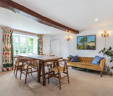 5 bedroom detached house to rent - Photo 2