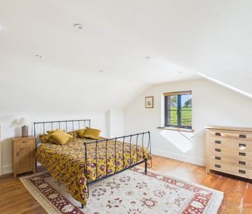 2 bedroom barn conversion to rent - Photo 4