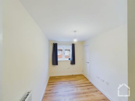 2 bedroom maisonette to rent - Photo 3