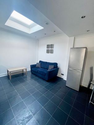 1 Bed Flat, St. Antonys Road, E7 - Photo 1