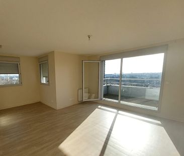 LOCATION APPARTEMENT T3, POITIERS, COURONNERIES - Photo 2