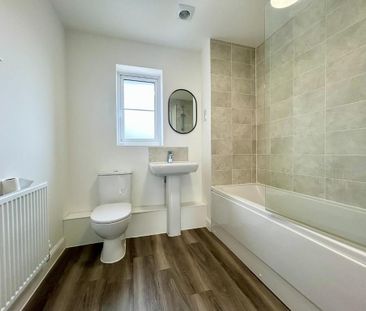 2 bedroom flat to rent - Photo 6