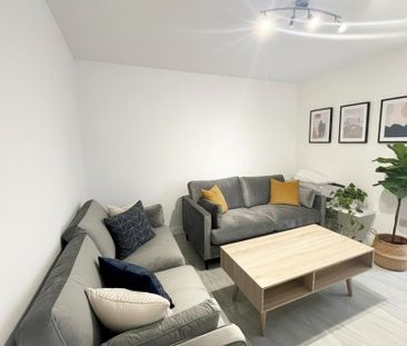 5 bedroom house to rent - Photo 1
