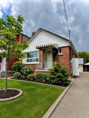 For Lease - 32 Belgravia Avenue Unit# Main, Toronto, Ontario - Photo 4