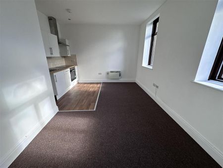 1 bedroom flat to rent - Photo 5