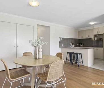 Spacious Living with Stunning Lake Proximity - Photo 4