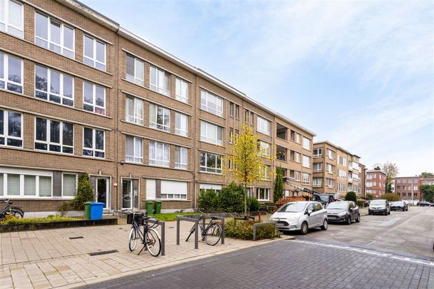 2 slaapkamer appartement in een rustige buurt. - Foto 1