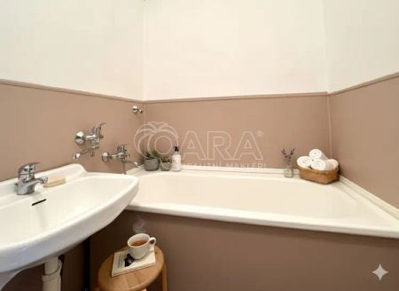 Pronájem bytu 2+1 se zaskleným balkonem, Karviná Mizerov, ul. Zahradnická - Photo 3