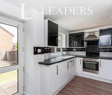 2 bedroom terraced house to rent - Photo 3