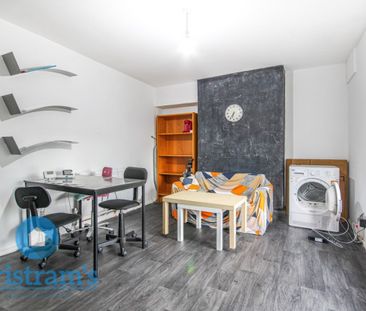 3 bed Semi-Detached House for Rent - Photo 1