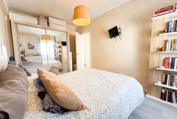 APARTAMENTO T4 EM ALFRAGIDE MOBILADO