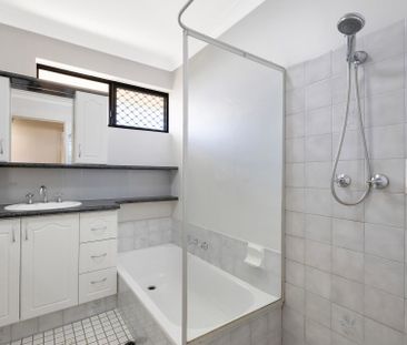 9 Armata Walk, Mirrabooka WA 6061 - House For Rent | Domain - Photo 6