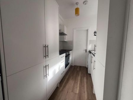 4 bedroom house share to rent - Photo 5