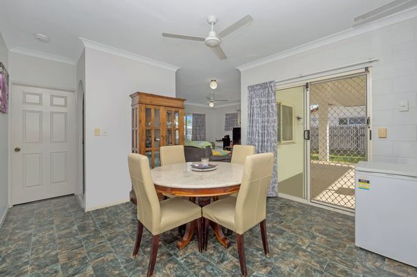 25 Dalkeith Crescent, Mount Louisa. - Photo 1