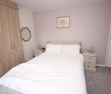 2 Bedroom Semi-Detached To Rent - Photo 6