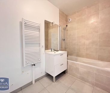 Location Appartement 3 pièces 62m² BUSSY ST GEORGES 77600 - Photo 3